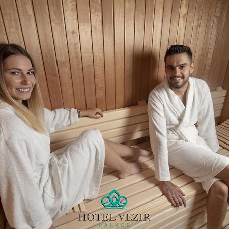 Hotel Vezir Palace 特拉夫尼克 外观 照片