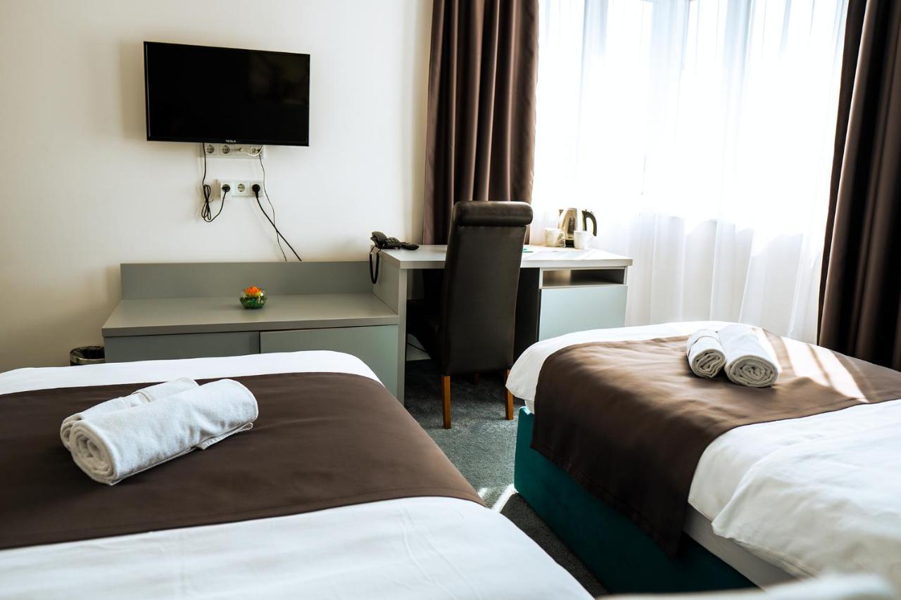 Hotel Vezir Palace 特拉夫尼克 外观 照片