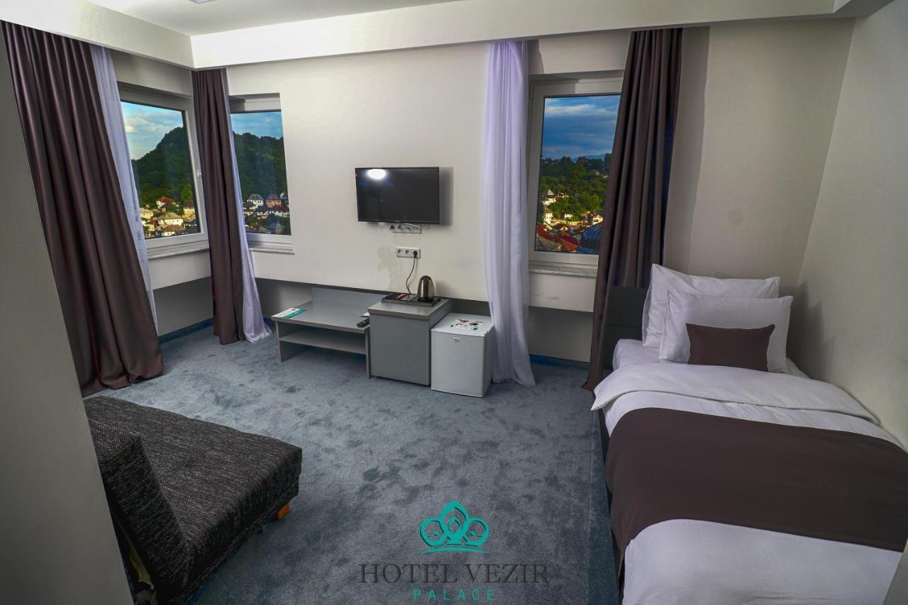 Hotel Vezir Palace 特拉夫尼克 外观 照片